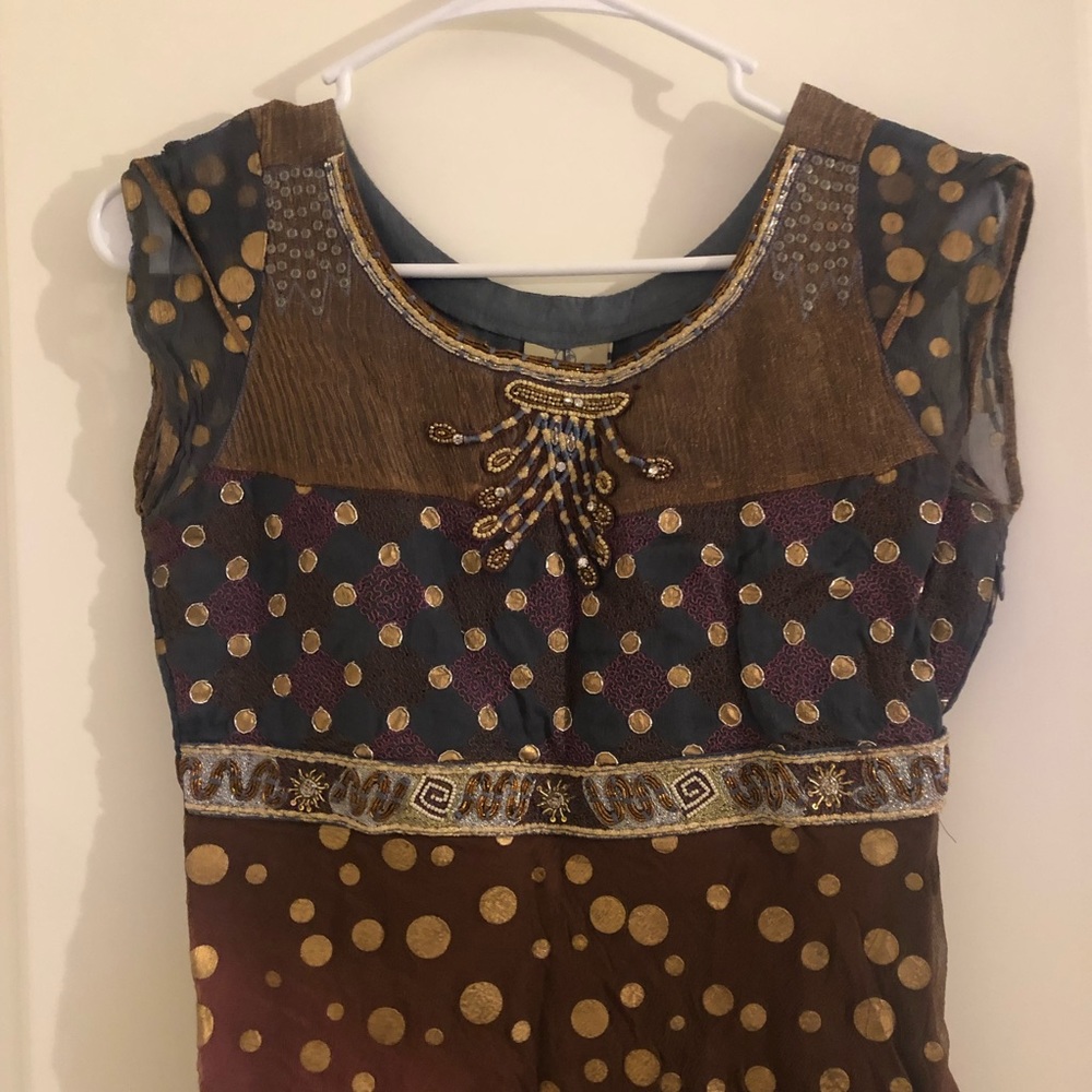 Salwar Set - Picture 2 of 6